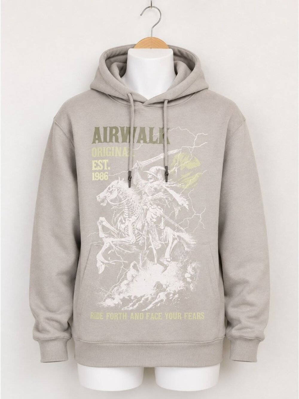 Men's "Face Your Fears" Gray Fleece Pullover Hoodie Size Medium NWT Airwalk